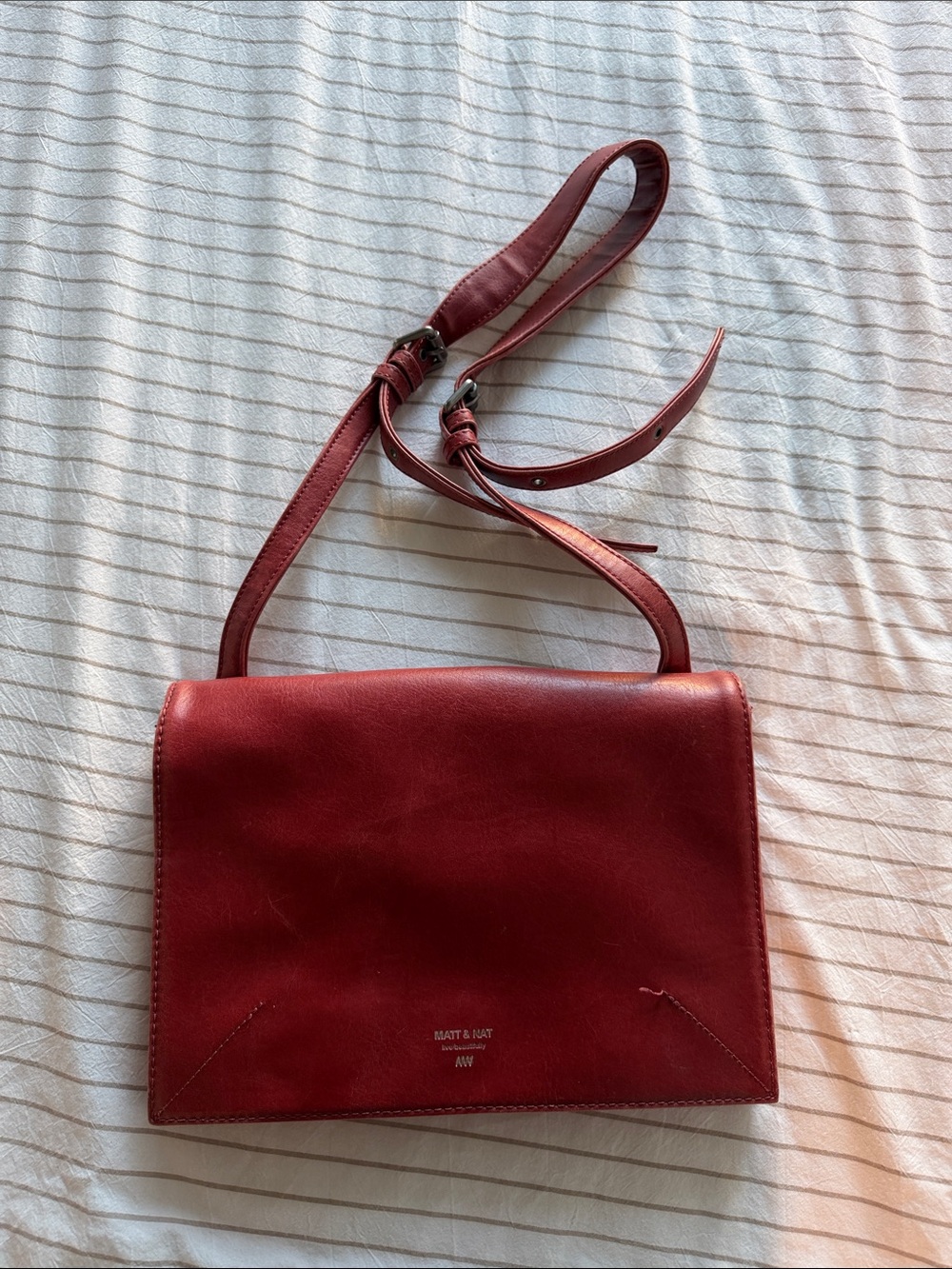 Matt & Nat Red Vegan Leather Messenger Bag